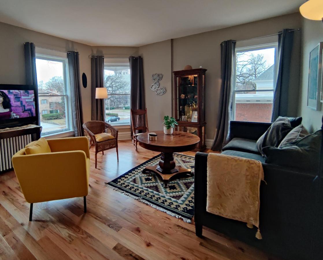 Historic Oak Park Home For 6 / Hemingway District Экстерьер фото
